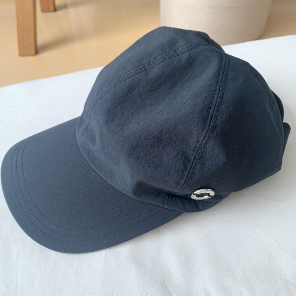 Stylish Black Cap - image 1